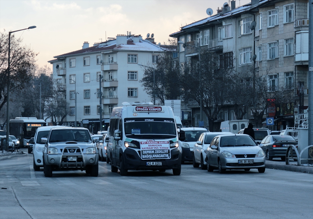 konyada-bu-dolmusun-geliri-depremzedelere-bagislanacak-4.jpg