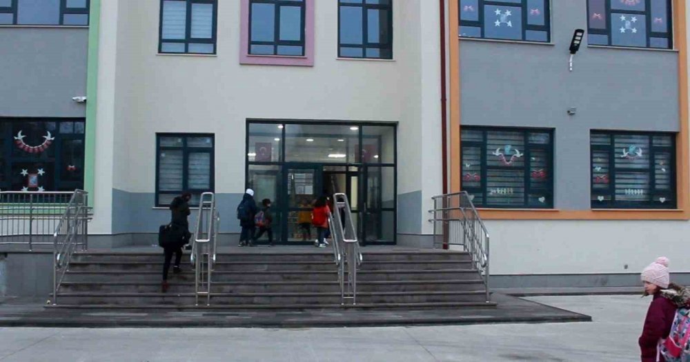 Okullarda 2. dönem için ders zili çaldı