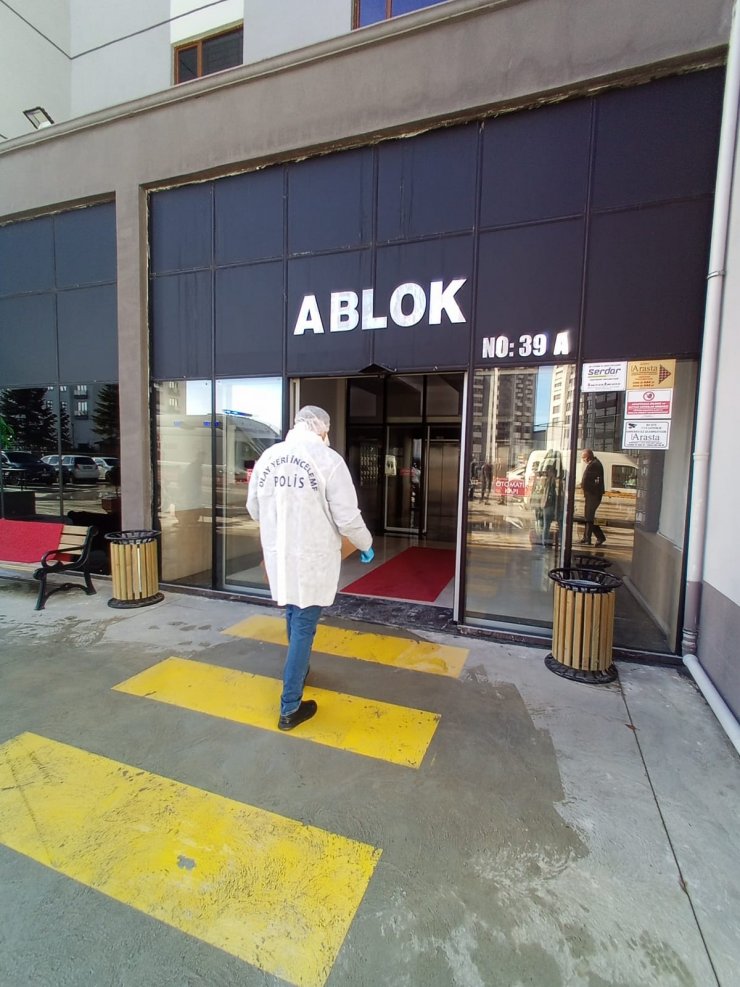 Emekli polis, tartıştığı yeğenini bıçaklayarak öldürdü