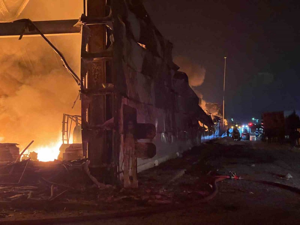 Konya’daki fabrikada yangın