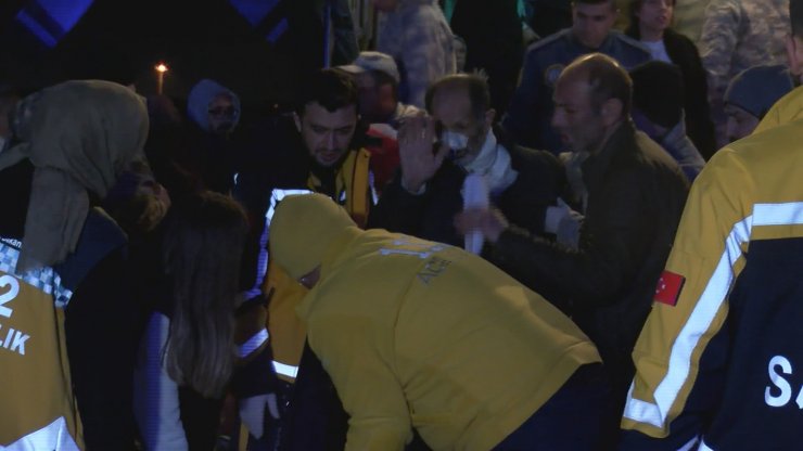 Depremde yaralanan 31 yaralı daha İstanbul’a getirildi