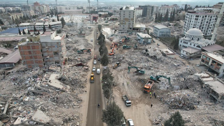 Kahramanmaraş’taki enkaz 1,5 ayda kaldırılacak
