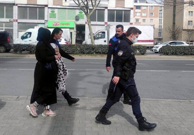 Dilenen kadının kucağındaki kundaktan bebek değil bakın ne çıktı