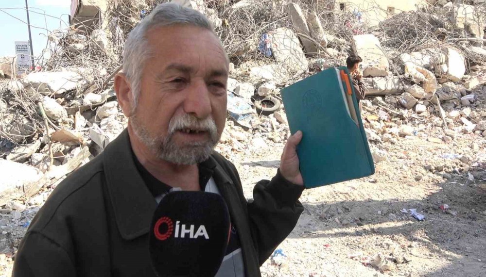 Gazetecilerin 48 yıllık anıları enkaz altında kaldı