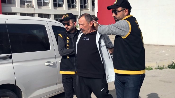 Adana'da kızını ve nişanlısını öldüren baba tutuklandı