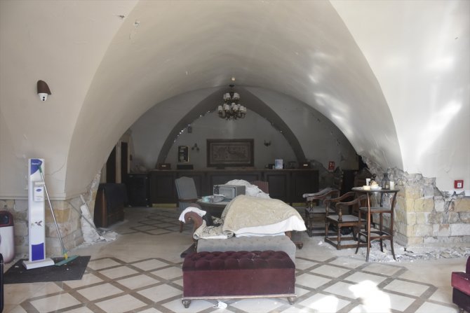 Hatay'daki tarihi 1860'lara uzanan Savon Otel depremde ayakta kaldı