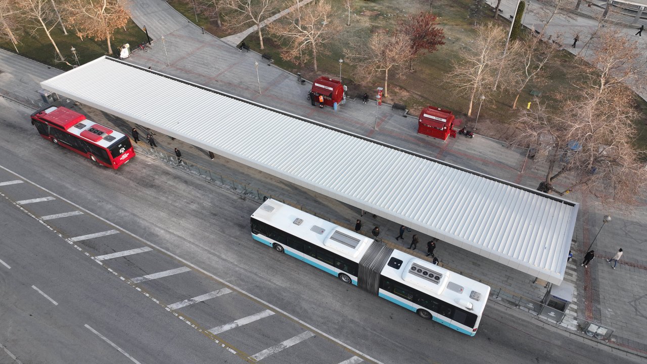 kulturpark-otobus-duraklari-yeni-haliyle-hizmet-vermeye-basladi-1.jpg