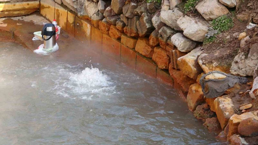 Depremden sonra Budaklı Kaplıcası’nda endişelendiren su artışı