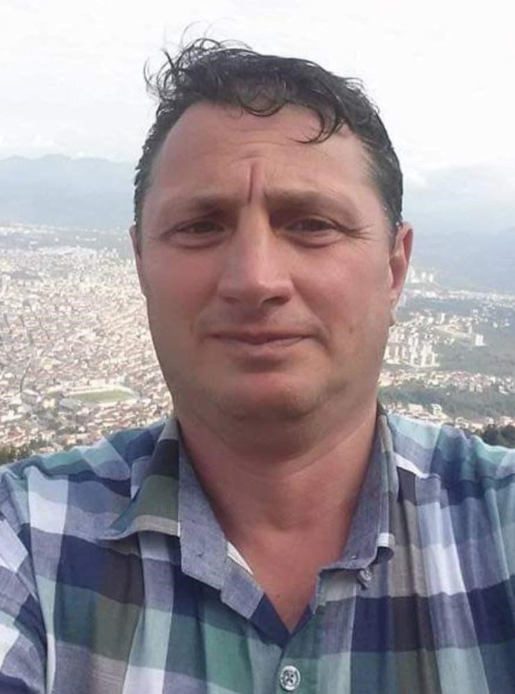 Kalp krizi sonucu vefat eden okul müdürü toprağa verildi