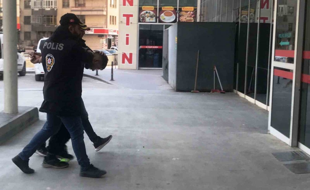 Konya'da çaldığı otomobille 100 bin liralık döküm malzemesi çalan hırsız tutuklandı