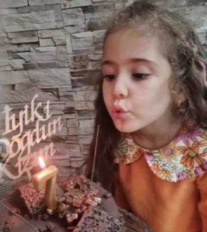 Reklam filmlerinde rol alan 7 yaşındaki Mısra yaşamını yitirdi