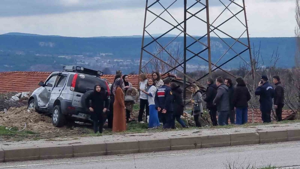 Kütahya Domaniç’te trafik kazası: 7 yaralı
