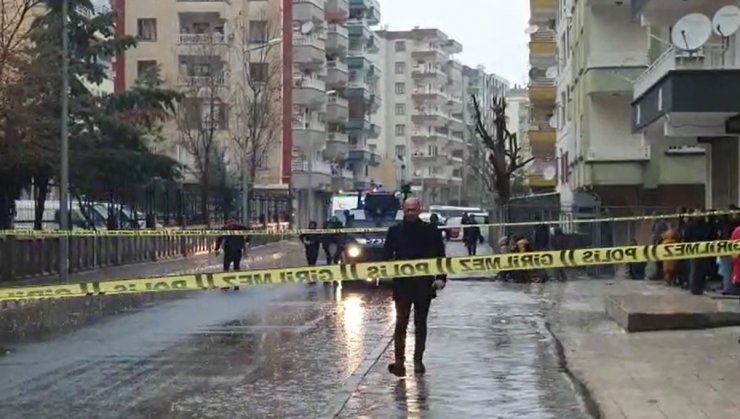 Diyarbakır’da sağanak, hayatı olumsuz etkiledi