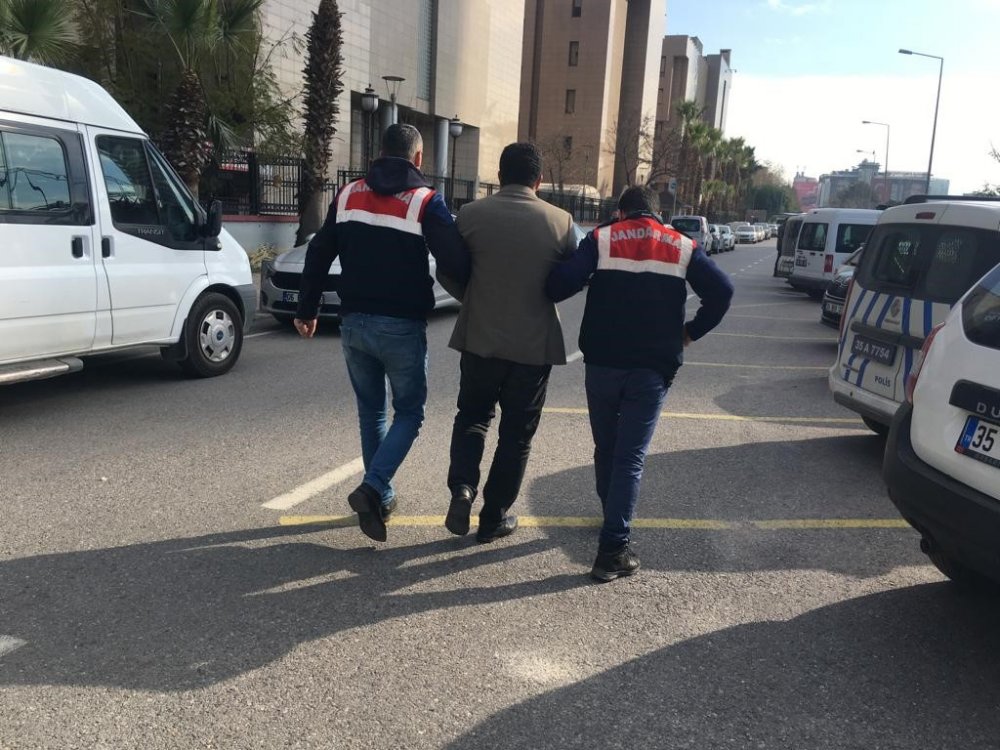 İzmir’de terör örgütü mensubu 4 şüpheli yakalandı