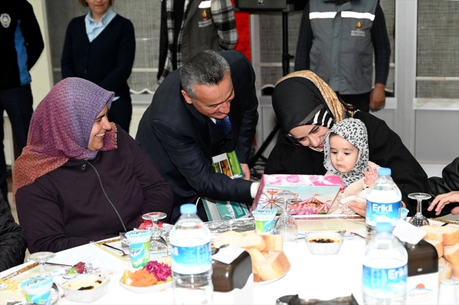 Seydişehir'de şehitler ve gaziler onuruna yemek