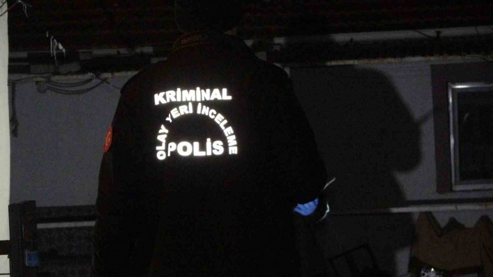 Alacak verecek kavgası! Kafasına baltayla vuruldu