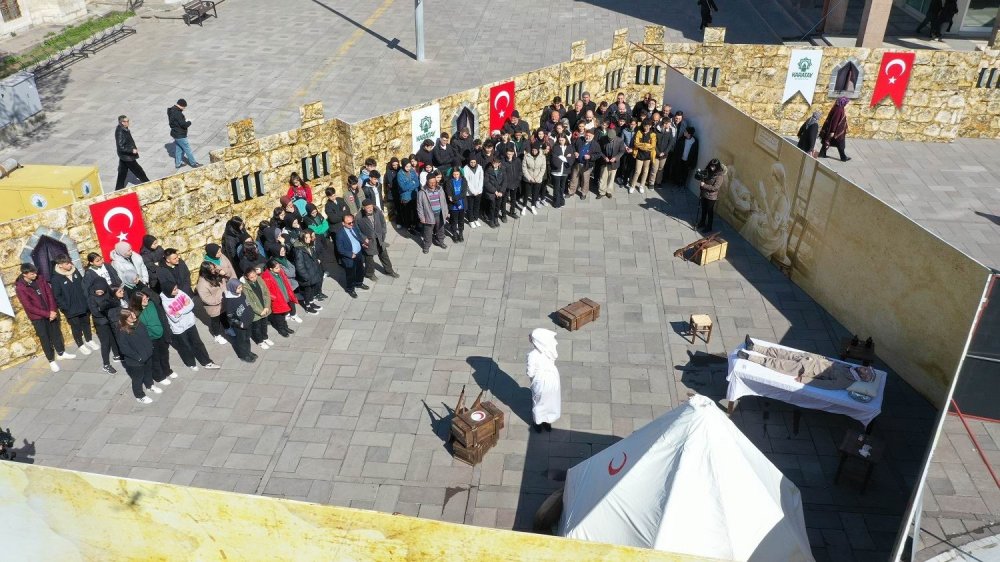 Konya'da Çanakkale ruhu yeniden yaşatıldı
