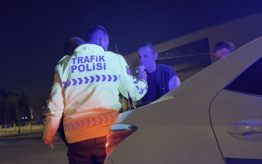 Polis ekiplerini Arka Sokaklar dizisi oyuncularına benzetti! 'Ben Mesut komiserimi istiyorum'