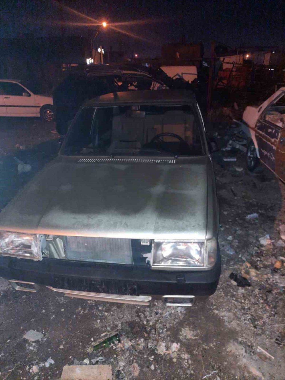 Konya'da pişkin hırsız çaldığı otomobili parçalatmak için çekiciyle sanayiye götürdü, kamera görüntülerinden yakalandı