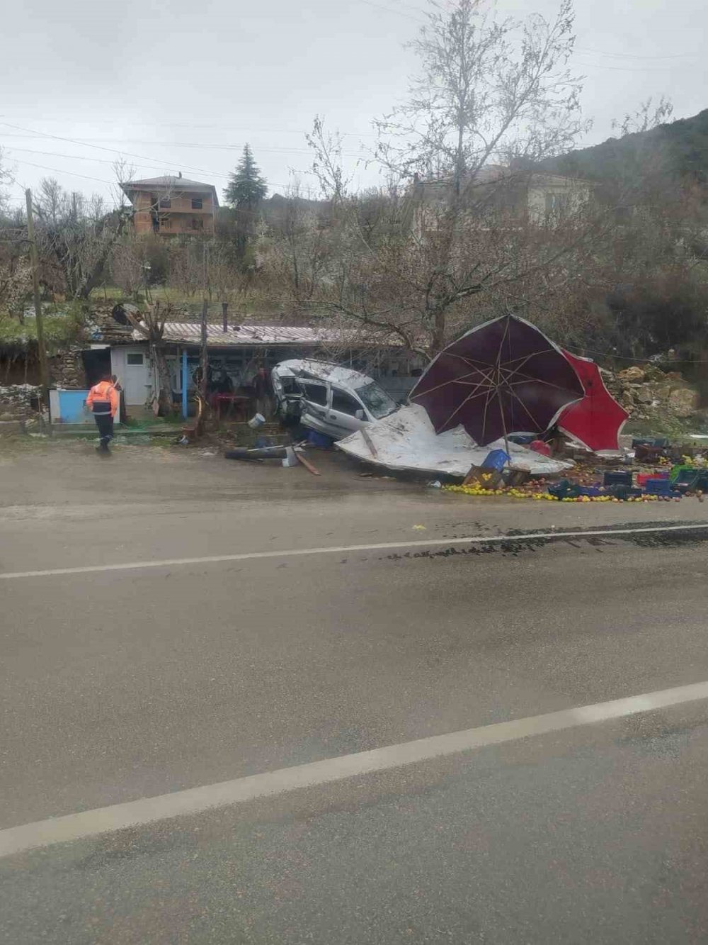 Konya-Isparta Karayolu üzerinde kaza!