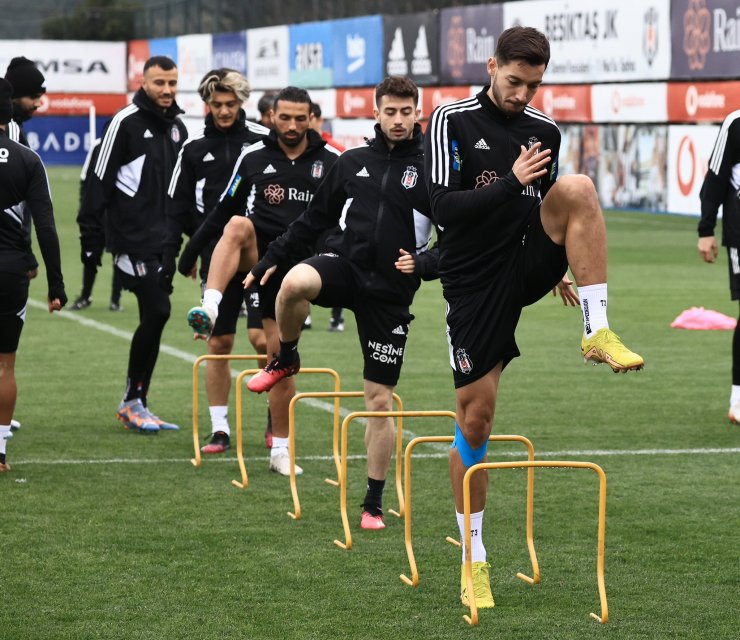 Beşiktaş, taktik ve kondisyon çalıştı