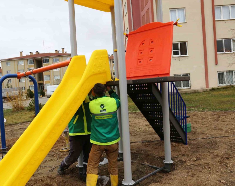 Konya Ereğli’de TOKİ Parkı yenilendi