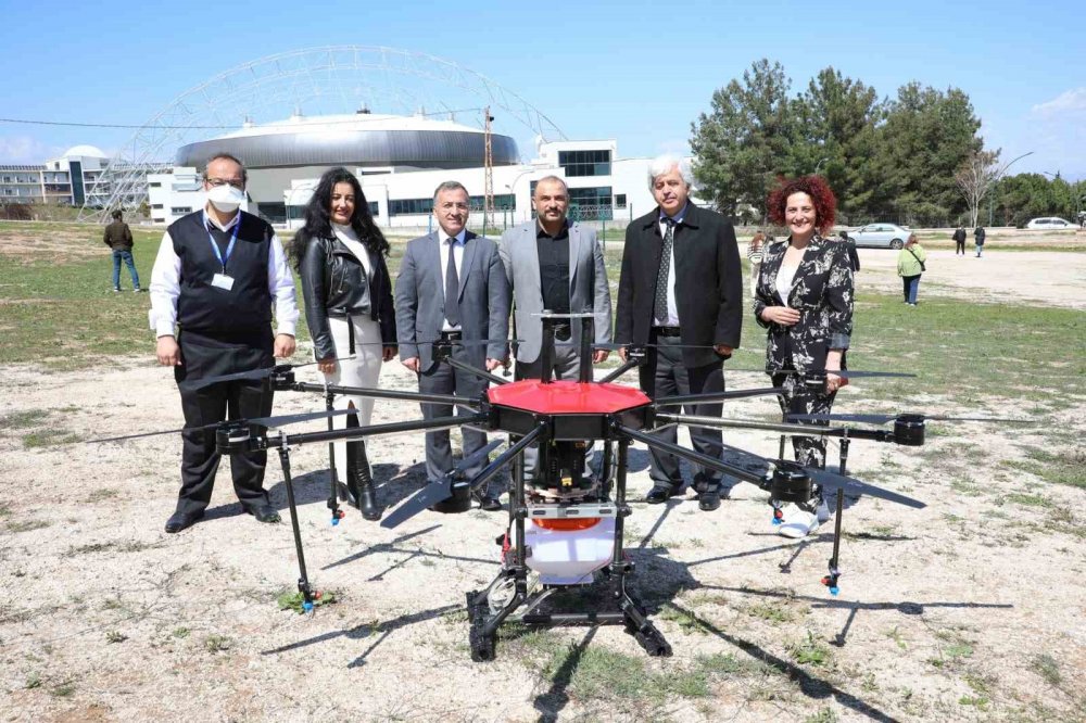 Tarımda yeni dönem! TİHA tanıtıldı