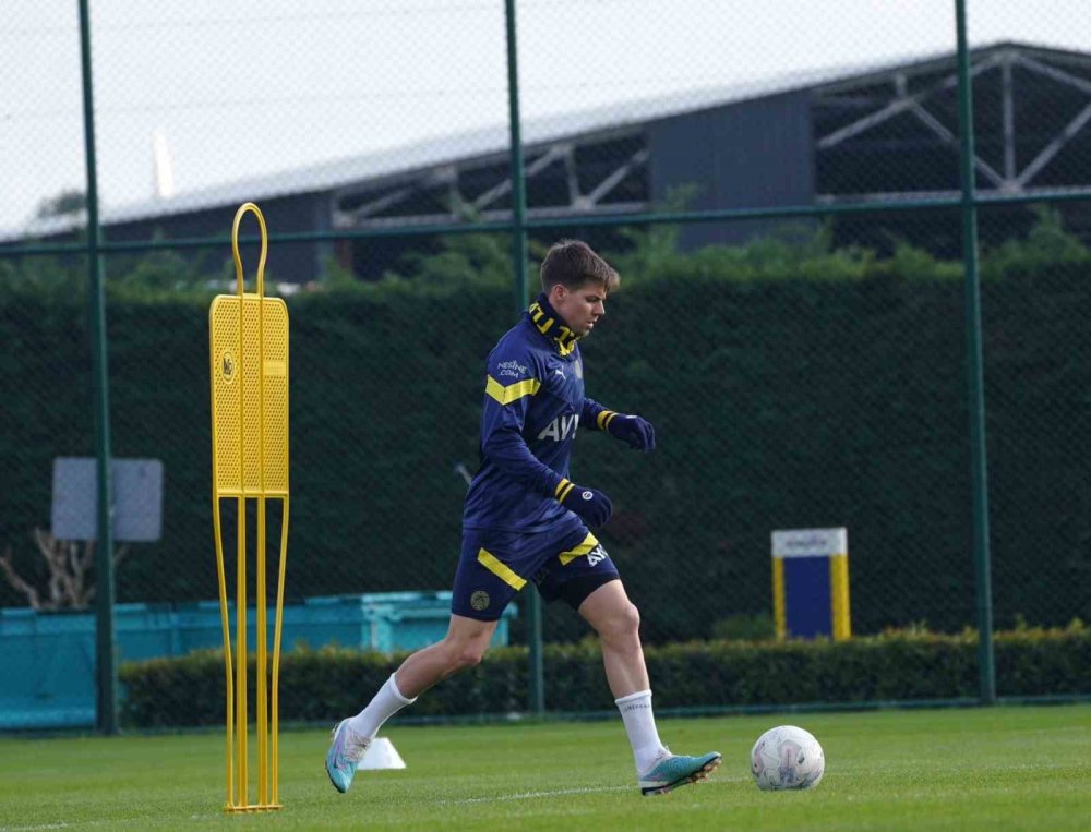 Fenerbahçe, Karagümrük maçı hazırlıklarına başladı