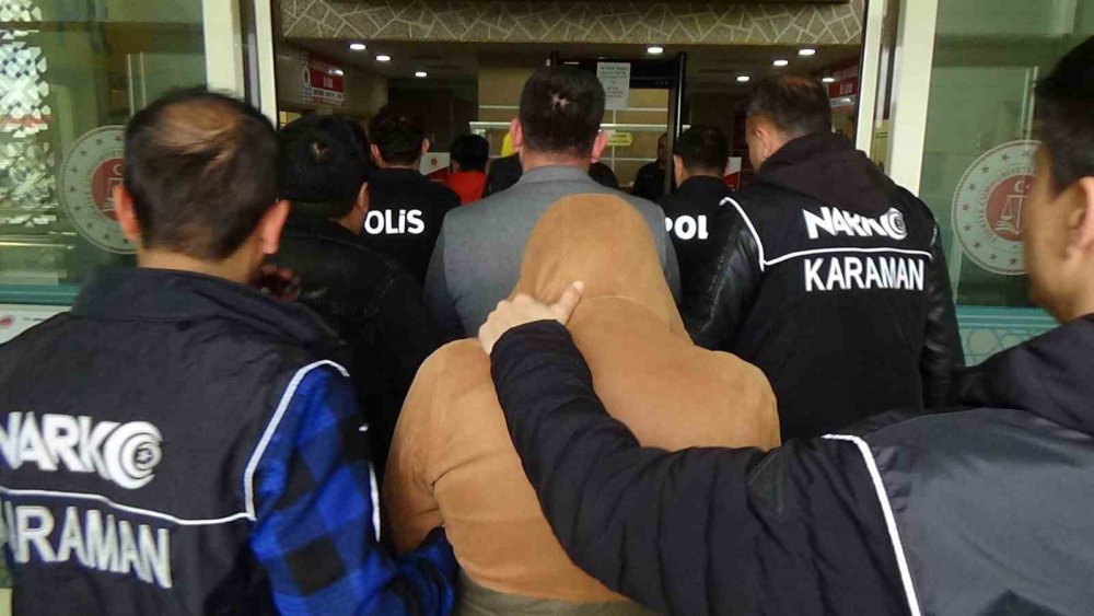 Karaman’da uyuşturucu operasyonunda 4 gözaltı