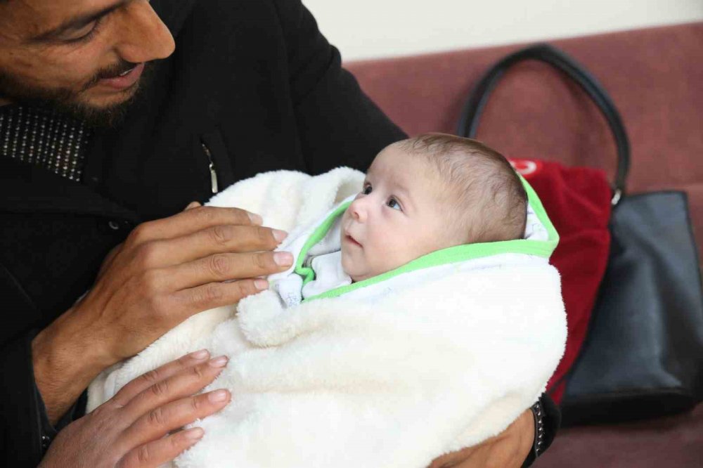 3 aylık Meryem bebek, DNA testlerinin ardından ailesine kavuştu