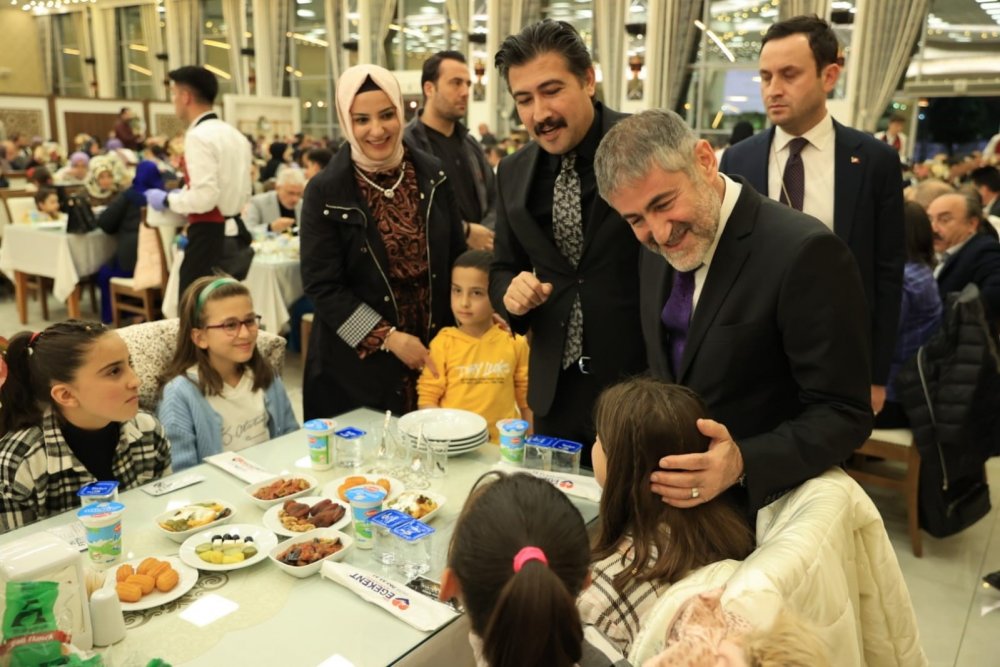 Bakan Nebati’den 7’li masaya kritik soru: “IMF kapısına gidecek misiniz?”