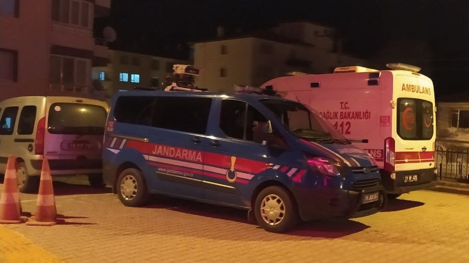 Teravih namazı sonrası camiden çıkanlara ateş açıldı