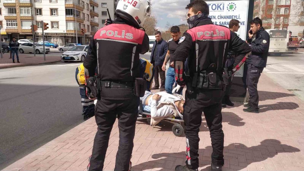 Konya'da dehşet! Caddede yürürken silahla vuruldu