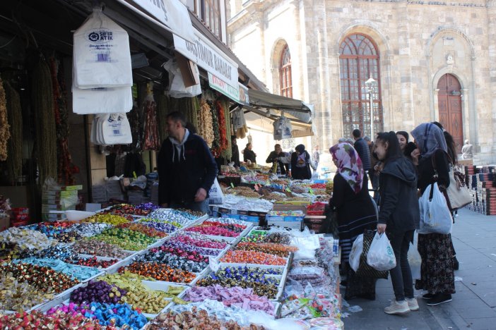konyada-bayram-alisverisi-9.jpg