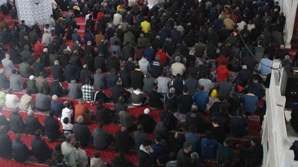 Buruk bayram namazı