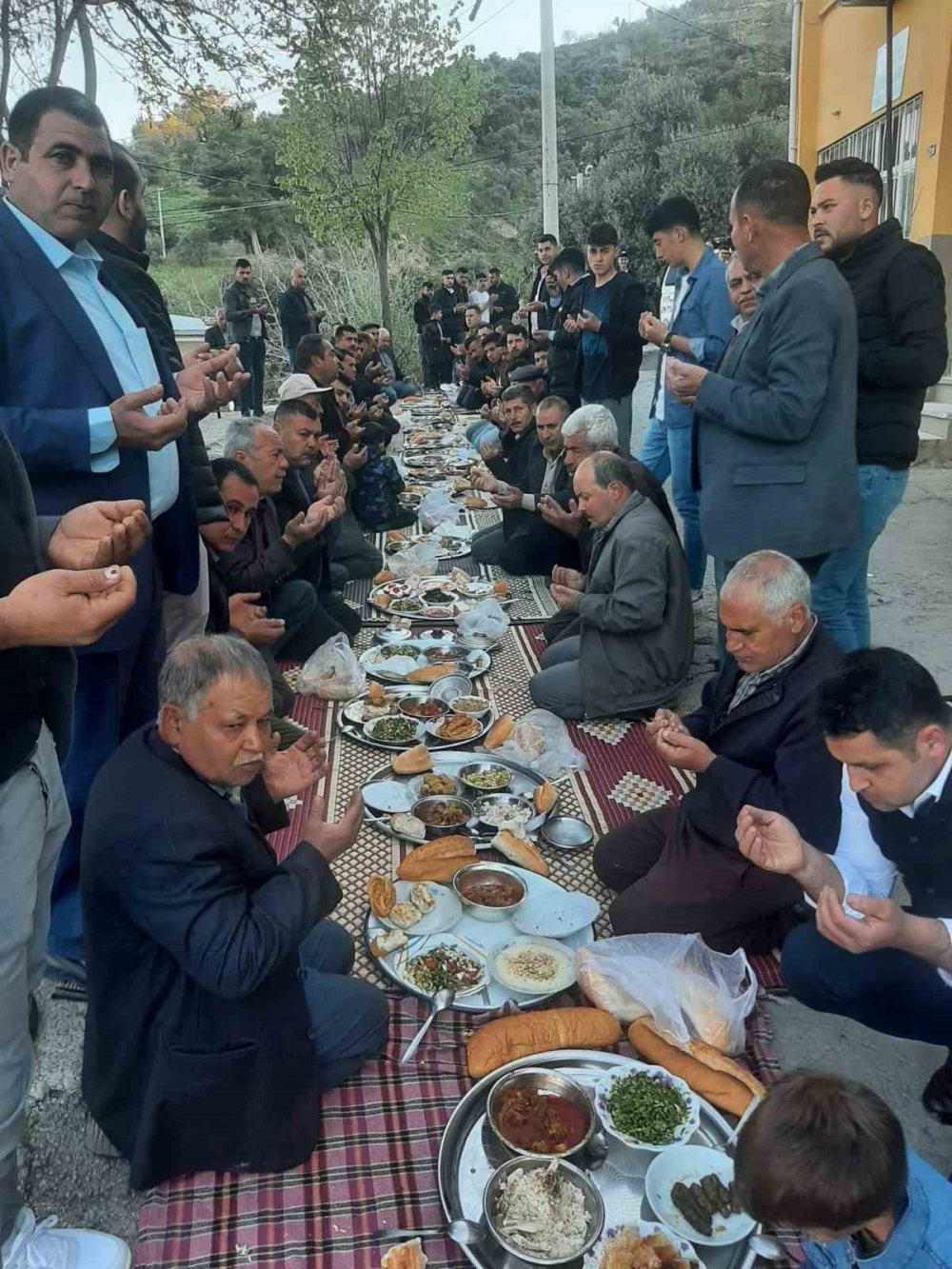 Dedelerinden devraldıkları geleneği asırlardır sürdürüyorlar