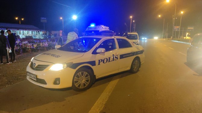 Konya'da sopalı bıçaklı kavga! Yaralılar var