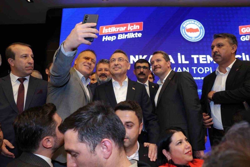 Cumhurbaşkanı Yardımcısı Oktay: “Siz hiç, yedi başlı bir orkestra gördünüz mü?”