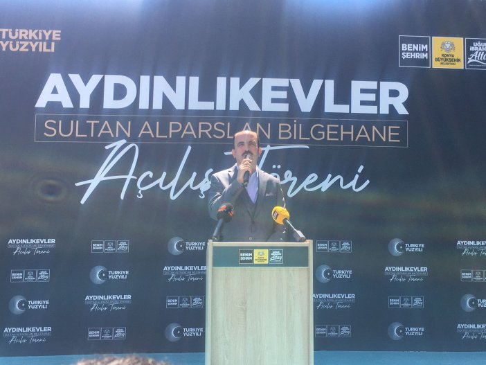 ugur-ibrahim-altay.jpg