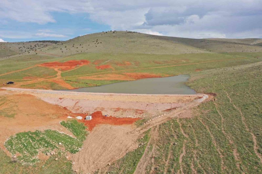 Konya'daki HİS göleti yağışlarla suyla doldu
