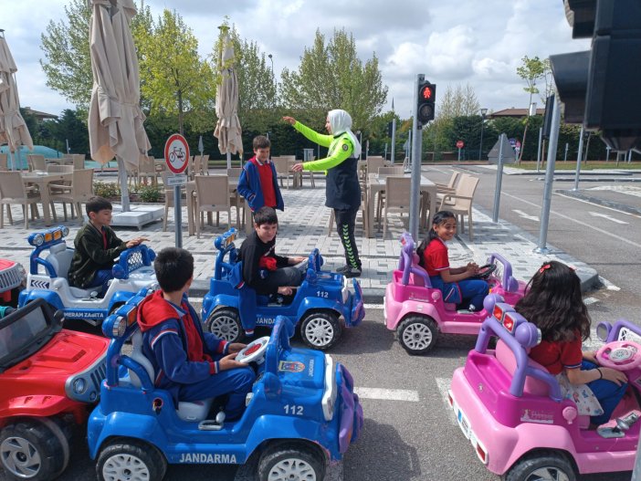 konya-emniyetinde-amac-kazalari-sifira-indirmek-2.jpg
