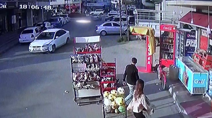 Fren yerine gaza basınca olanlar oldu!