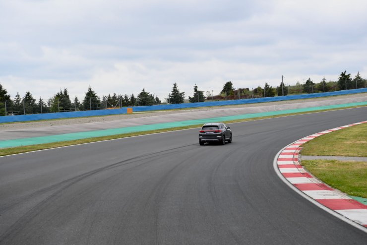 Togg, İstanbul Park Pisti'ne çıktı