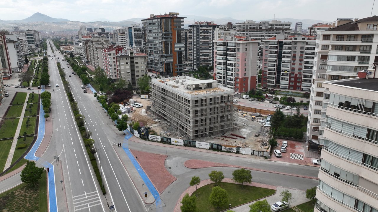 sefik-can-caddesi-sosyal-tesis.jpg