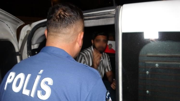 Adana’da el bombasıyla eylem yapacak PKK’lı terörist yakalandı