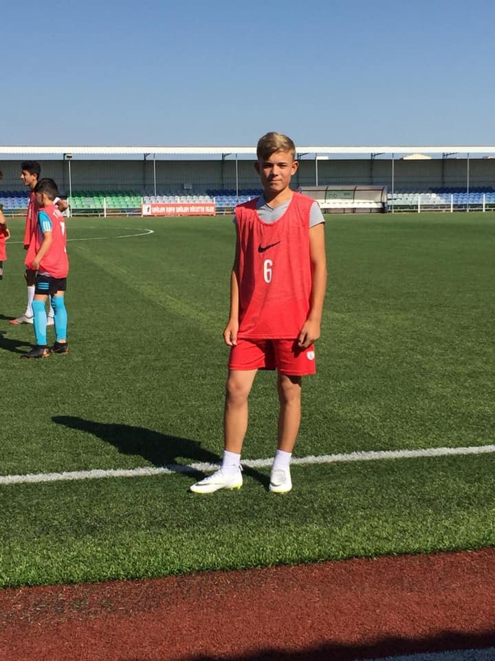 Kalp krizi geçiren baba ve oğlu yan yana toprağa verildi