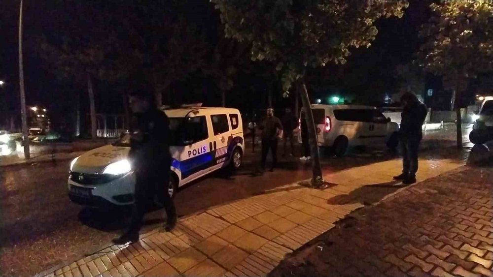 Asker eğlencesinde iki grup arasında kavga çıktı