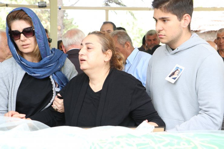 Kazada ölen Zafer Partili Ceren Gürkan, son yolculuğuna uğurlandı