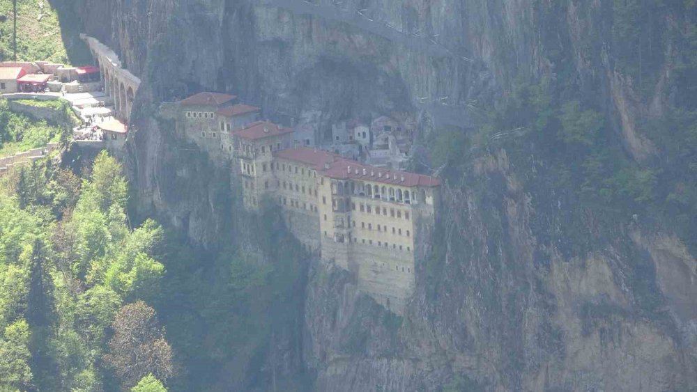 Türkiye'nin en önemli inanç turizmi merkezine ziyaretçi akını