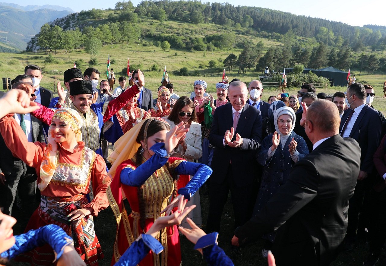 cumhurbaskani-erdogandan-turk-dunyasina-mesaj.jpg